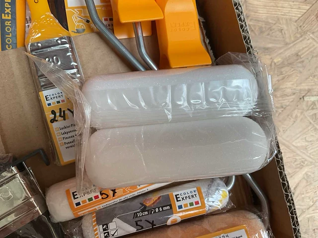 70 x schildersgereedschap voor lakverf - afbeelding 10 van  10