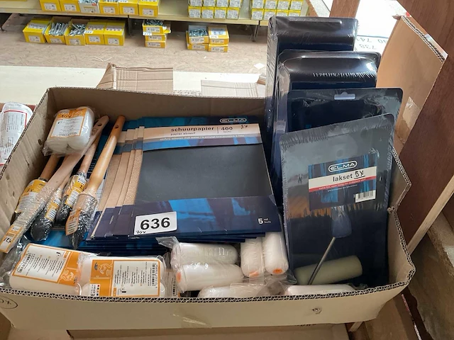 70 x schildersgereedschap - afbeelding 1 van  16