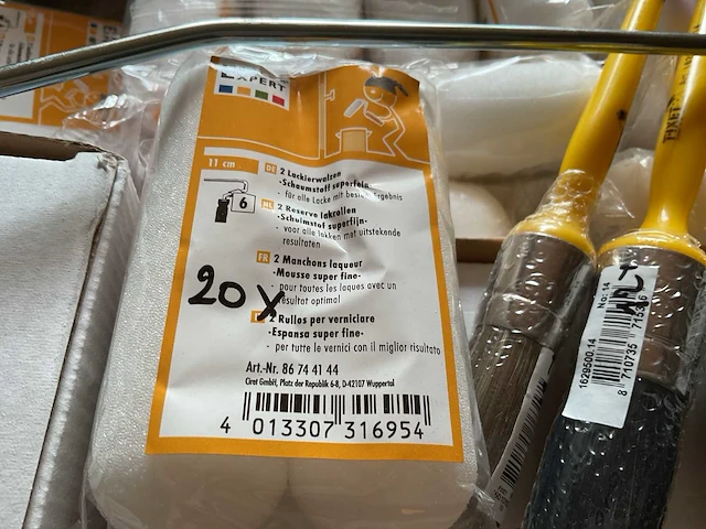 70 x schildersgereedschap - afbeelding 2 van  9