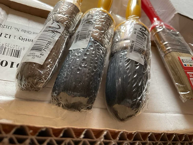 70 x schildersgereedschap - afbeelding 6 van  9