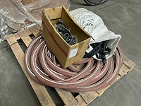 700x420 partij binnen- en buitenbanden - afbeelding 1 van  5