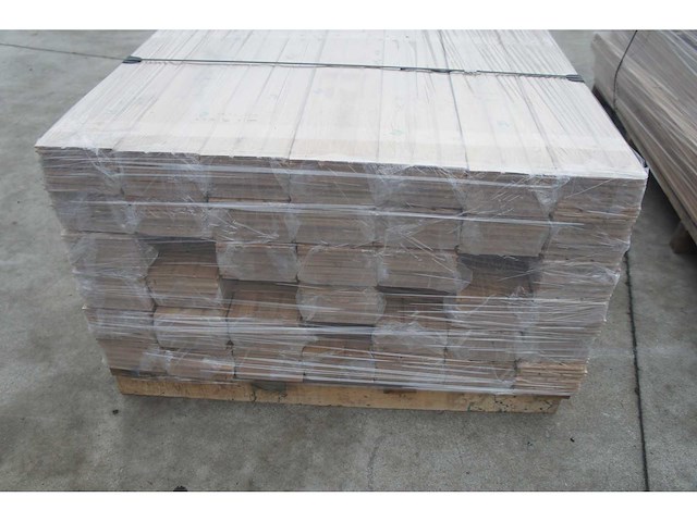 70,60 m² massief eiken parket 15mm - afbeelding 7 van  7