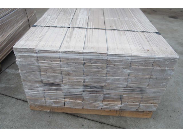 70,60 m² massief eiken parket 15mm - afbeelding 3 van  7