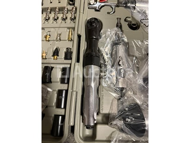 71 delige pneumatische gereedschaps set - afbeelding 11 van  12