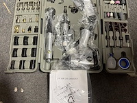 71 delige pneumatische gereedschaps set - afbeelding 1 van  12