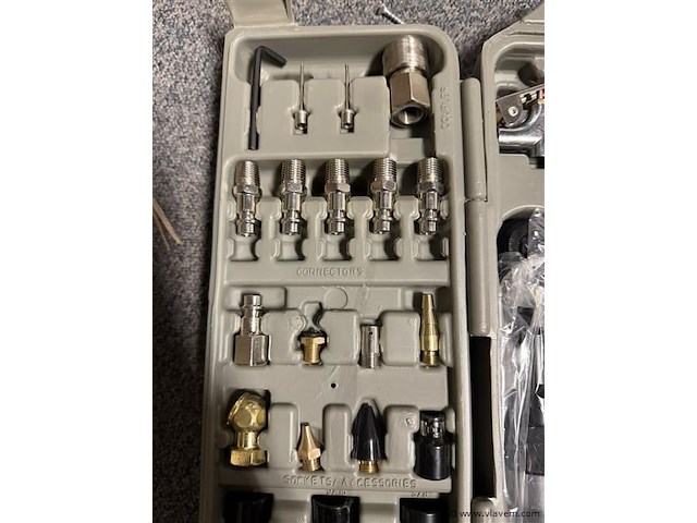 71 delige pneumatische gereedschaps set - afbeelding 8 van  12