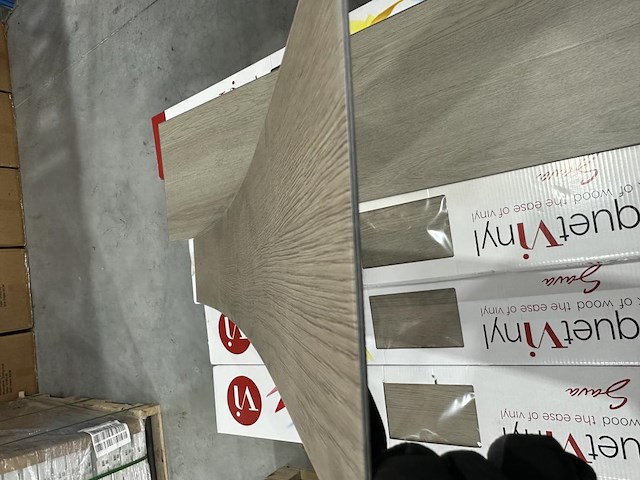 71,74 m² vinyl vloer 4mm - afbeelding 3 van  3
