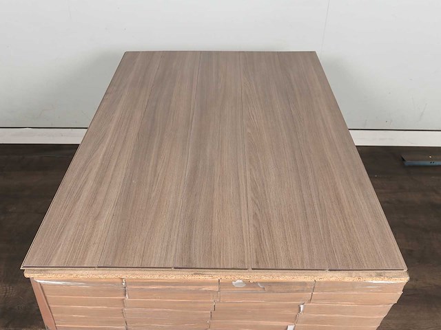 72 m2 laminaat watervast plank - 1383 x 193 x 8 mm - afbeelding 3 van  4
