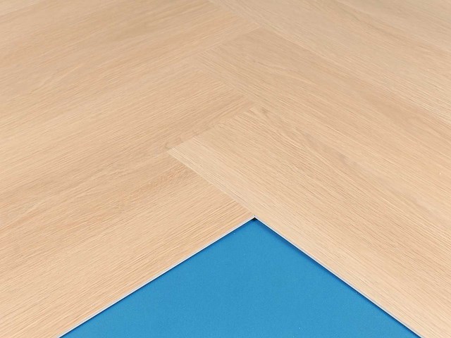 72 m2 pvc spc click vinyl visgraat met xps onderlaag - 750 x 150 x 4+1 mm - afbeelding 2 van  4