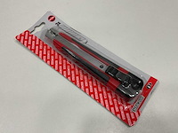 72 x afbreekmes 18 mm met ijzeren geleider; inclusief 3 mesjes - afbeelding 1 van  3