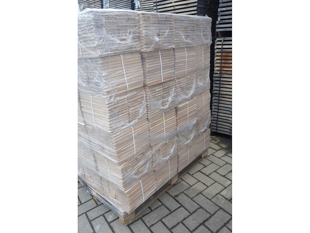 73,44 m² massief eiken visgraatparket 16mm - afbeelding 4 van  8