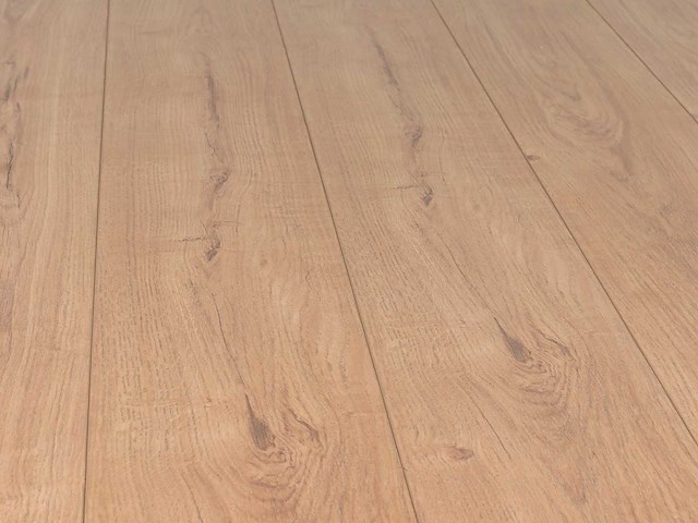 74 m2 laminaat plank - 1285 x 192 x 12 mm - afbeelding 1 van  4