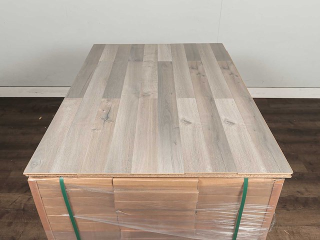 74 m2 laminaat plank - 1383 x 193 x 7 mm - afbeelding 3 van  4