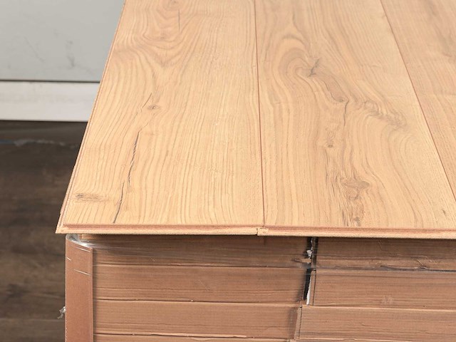 74 m2 laminaat plank - 1383 x 193 x 8 mm - afbeelding 2 van  4