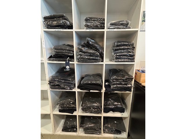 75 joggingbroeken - afbeelding 1 van  5