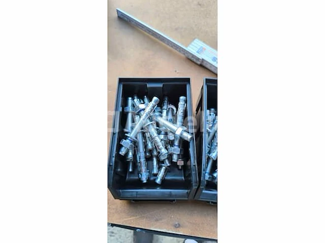 75 stijlanker m10 x 100 - afbeelding 3 van  4