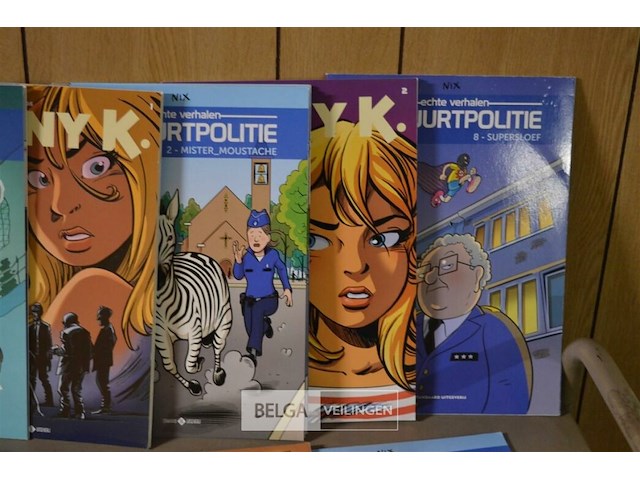 ±75 stripverhalen; de buurtpolitie, fanny k - afbeelding 3 van  4