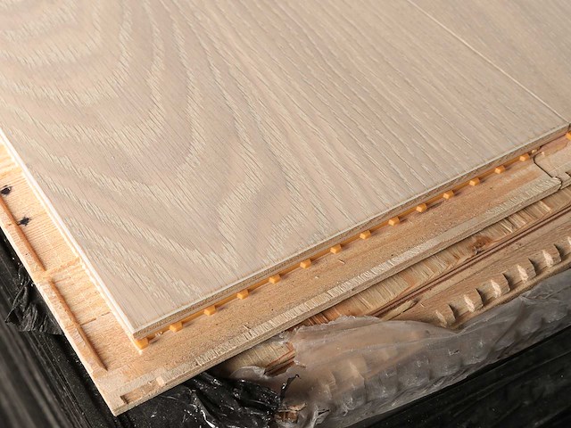 76 m2 parket eiken xl mutliplank - 2420 x 187 x 15 mm - afbeelding 2 van  4