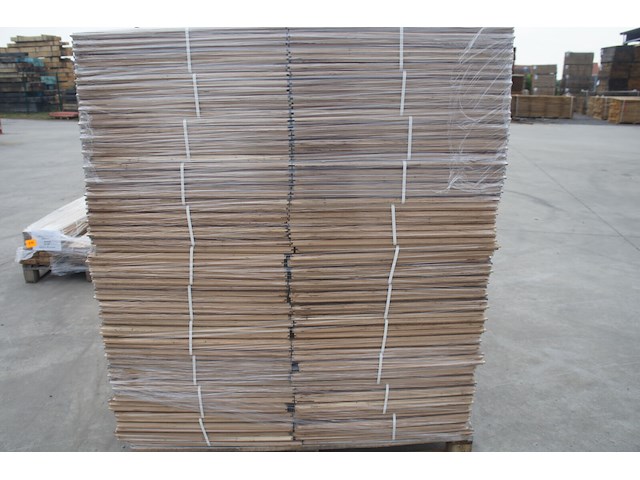 76,05 m² massief eiken visgraat 20mm clay oil - afbeelding 8 van  8