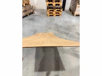 76,44 m² laminaatvloer 8mm - afbeelding 1 van  3