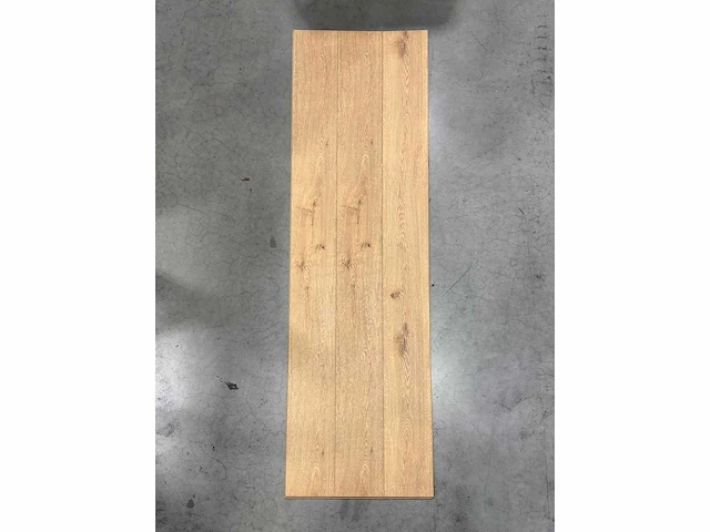 76,44 m² laminaatvloer 8mm - afbeelding 1 van  3