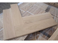 77,76 m² massief eiken visgraat - afbeelding 1 van  6