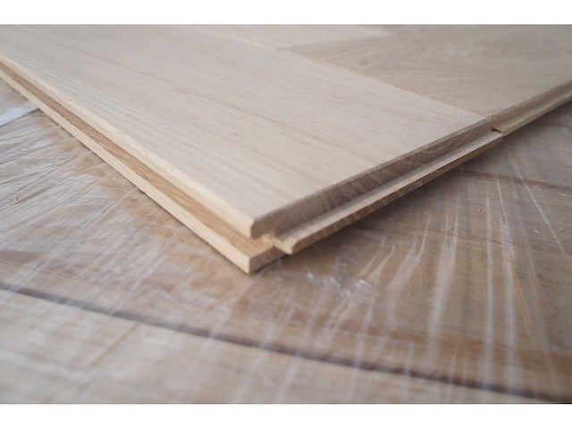 77,76 m² massief eiken visgraat - afbeelding 2 van  6