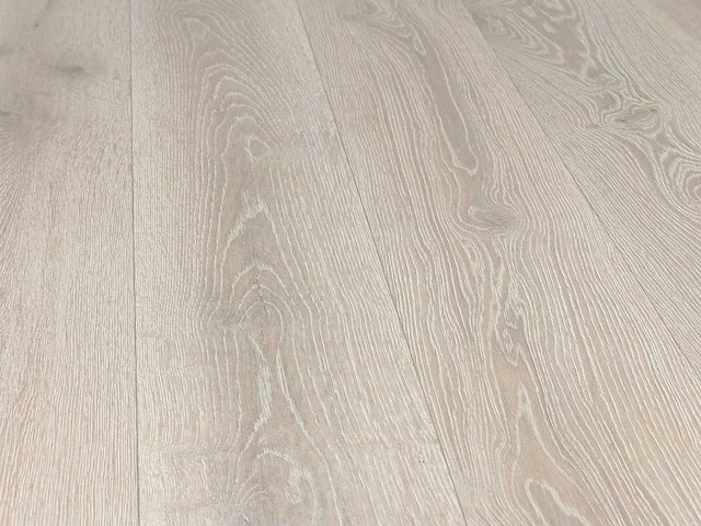 79 m2 laminaat plank - 1286 x 192 x 7 mm - afbeelding 1 van  4