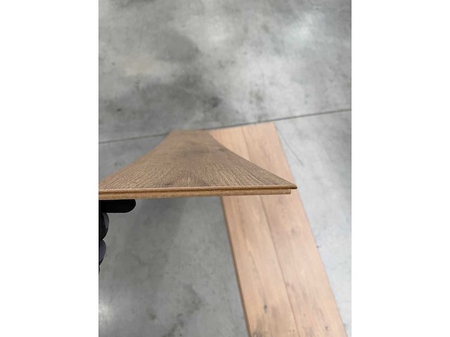 79,20 m² laminaatvloer 8mm - afbeelding 3 van  3