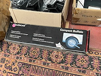 7m magazijnstelling inhoudende diverse elektronica - afbeelding 30 van  37