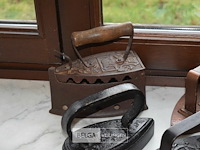 7x antieke strijkijzers - afbeelding 2 van  3