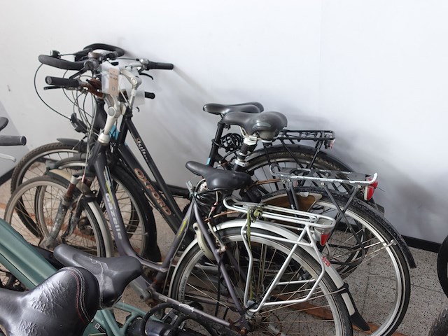 7x diverse damesfiets - afbeelding 5 van  8