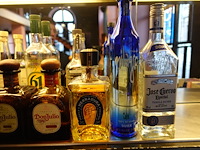 7x diverse flessen tequila - afbeelding 3 van  3