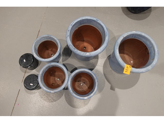 7x diverse terracotta bloempot - afbeelding 2 van  8