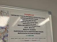 (7x) diverse wereldkaarten op whiteboard... - afbeelding 6 van  15