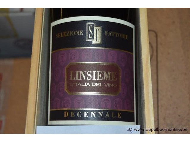 7x fles rode wijn, selezione sf fattorie, l'insieme l'italia del vino decennale - afbeelding 2 van  3