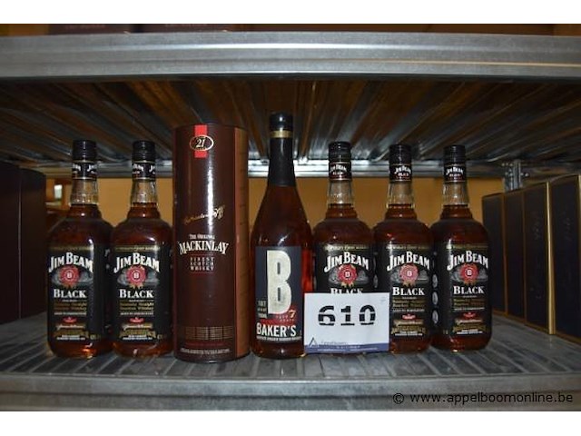 7x fles whisky, wo. jim beam black kentucky straight bourbon whiskey 70cl, mackinlay 21 years old finest scotch whisky, baker's 7 years old kentucky straight bourbon whiskey 750ml - afbeelding 1 van  3