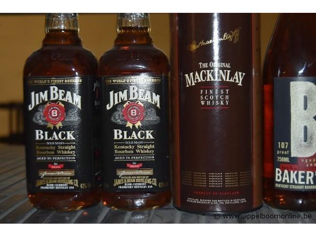 7x fles whisky, wo. jim beam black kentucky straight bourbon whiskey 70cl, mackinlay 21 years old finest scotch whisky, baker's 7 years old kentucky straight bourbon whiskey 750ml - afbeelding 2 van  3