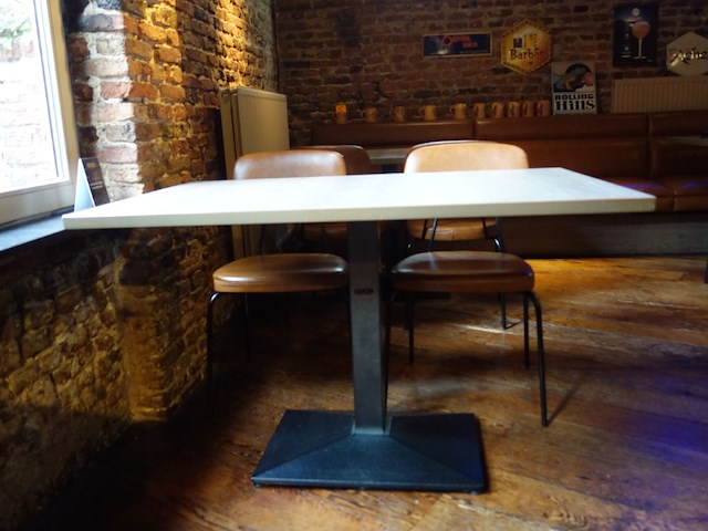 7x houten tafel - afbeelding 1 van  5