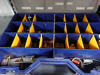 7x koffer met inhoud - afbeelding 8 van  9
