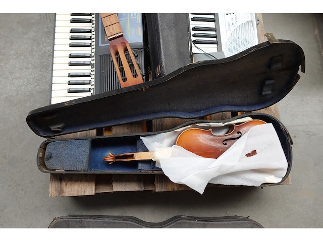 7x muziekinstrument - afbeelding 6 van  17