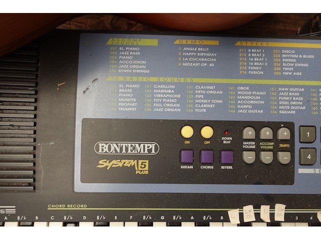7x muziekinstrument - afbeelding 11 van  17