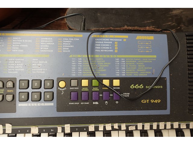 7x muziekinstrument - afbeelding 12 van  17
