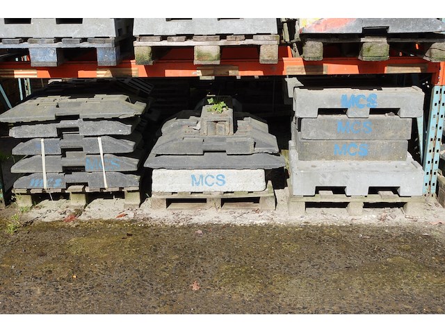 7x pallet diverse bouwhekvoet - afbeelding 2 van  4