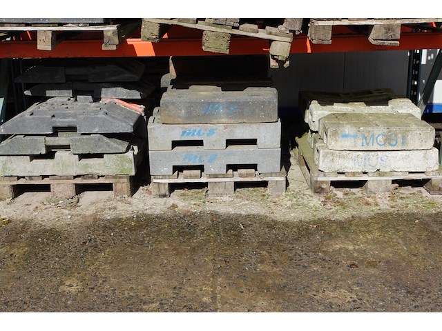 7x pallet diverse bouwhekvoet - afbeelding 3 van  4