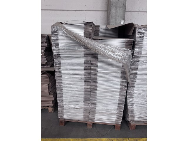 7x pallet diverse kartonnen dozen - afbeelding 5 van  12