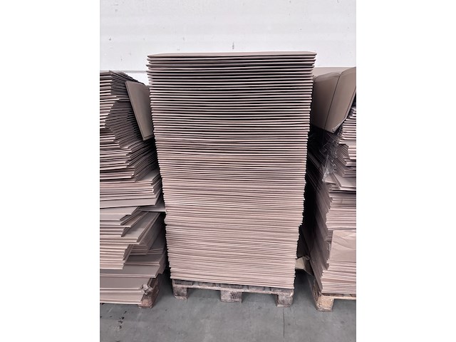 7x pallet diverse kartonnen dozen - afbeelding 7 van  12