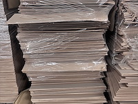 7x pallet diverse kartonnen dozen - afbeelding 9 van  12