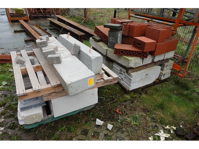 7x pallet diverse stenen - afbeelding 1 van  10