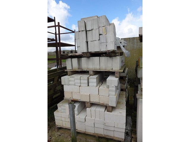 7x pallet diverse stenen - afbeelding 5 van  5